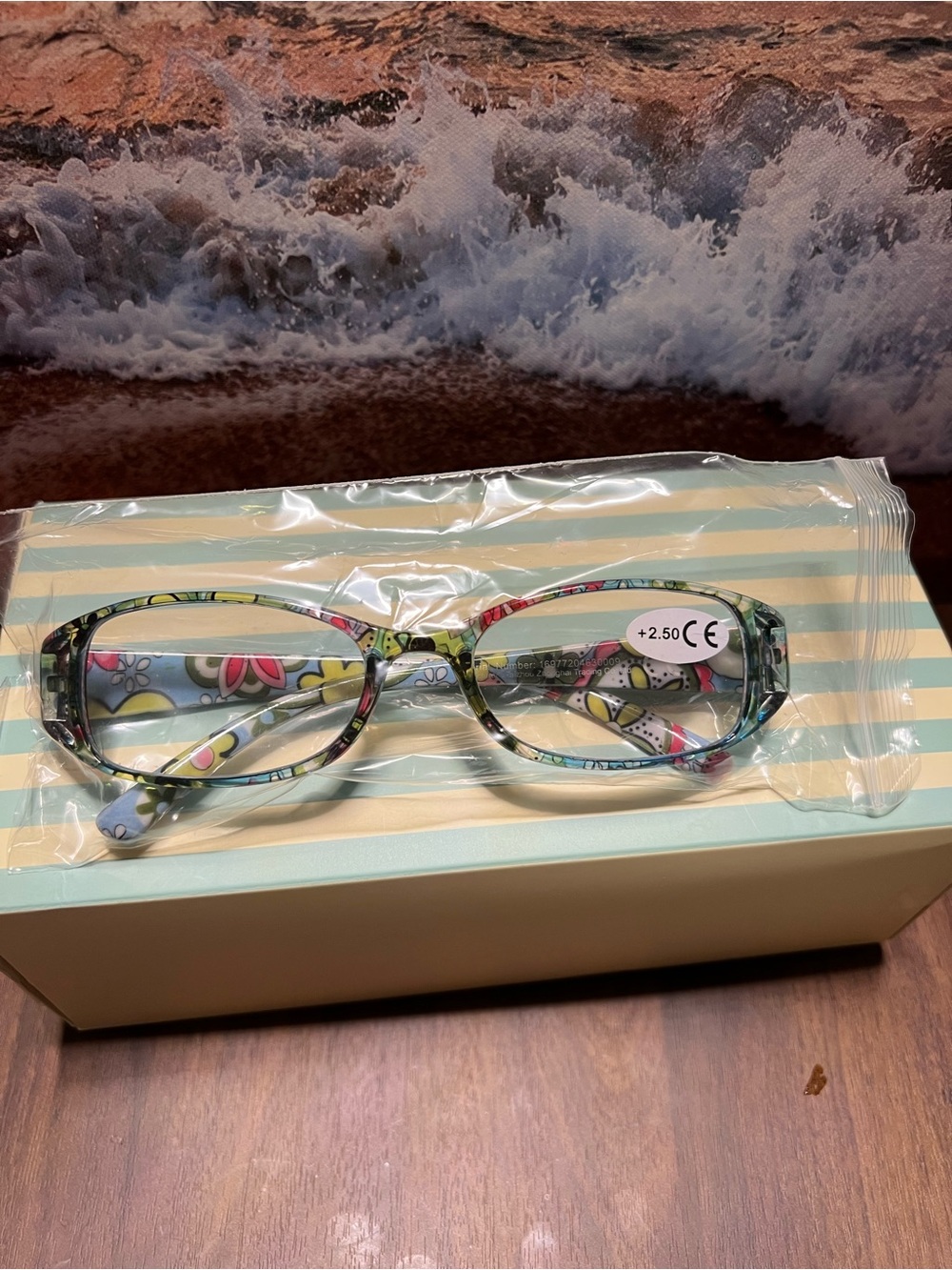 Multicolor Floral Women's Reading Glasses +2.50